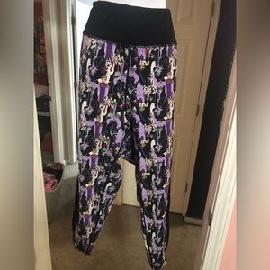 Torrid Disney Villians Active Leggings